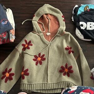 POL Olive V-Neck Sweater with Floral Design